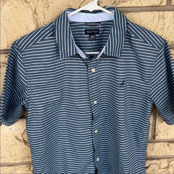 Nautica Stripped  button up Size Large 14 - 16 NWT New - Picture 4 of 10